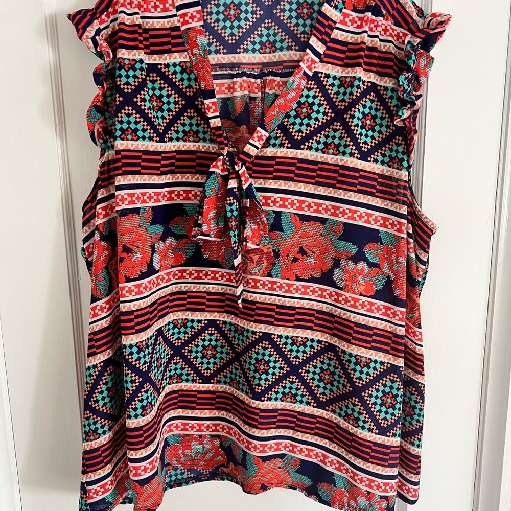 Floral and Geometric Patterned Women's Top size 3X